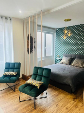 Détente, Spa et Parking privé